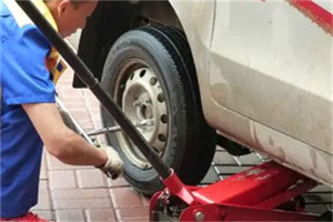 鹰潭附近拖车24小时服务热线电话