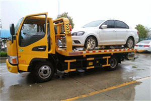 鹰潭附近拖车救援24小时服务热线